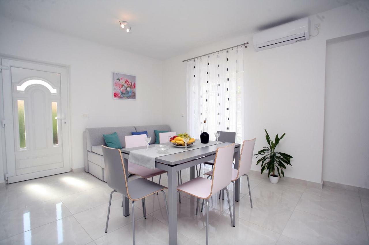 Apartman Fantasy Apartman Trogir Kültér fotó